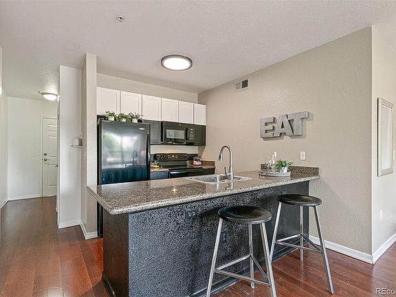 5th image of 1623 Saint Paul Street #407