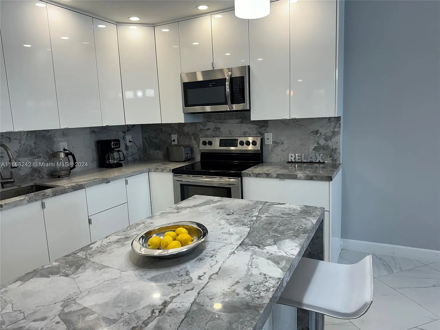 Ocean Reserve Condo — Photo 3