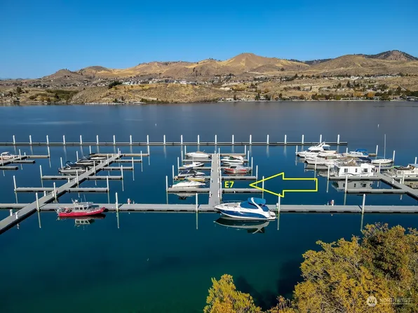 1350 W Woodin Avenue #E7, Chelan, WA 98816