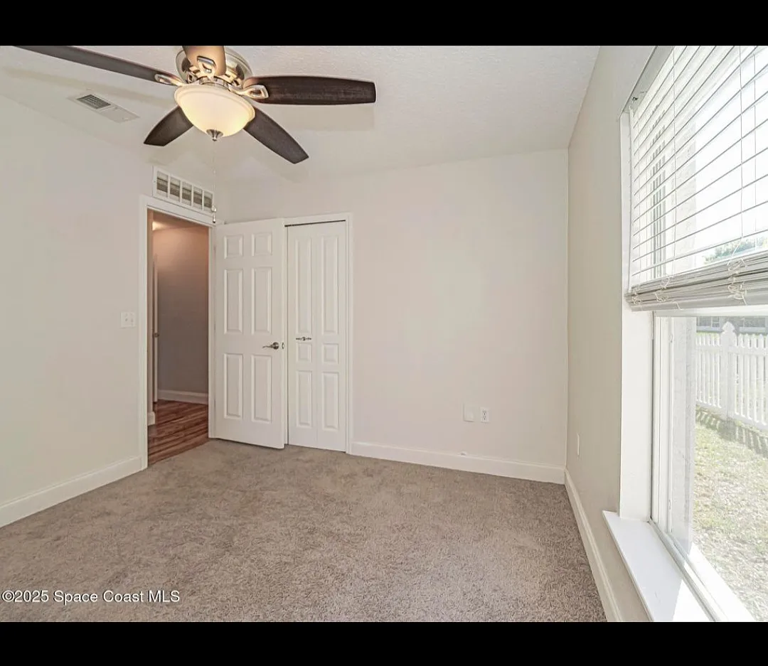 4 bed, 2129 sqft, $3,200 — Photo 1