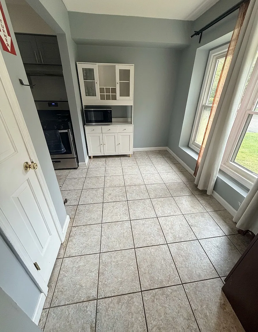 3 bed, 2.5 bath, 1783 sqft, $3,450 — Photo 4