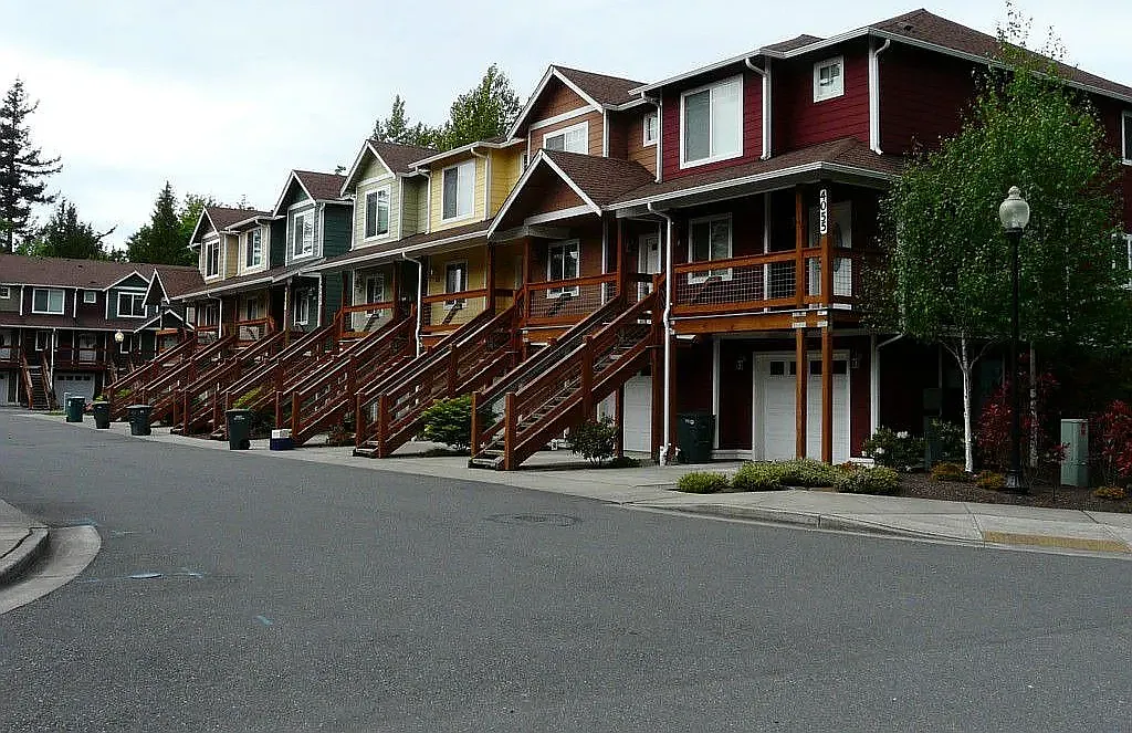 Eliza Ave, Bellingham — Photo 2