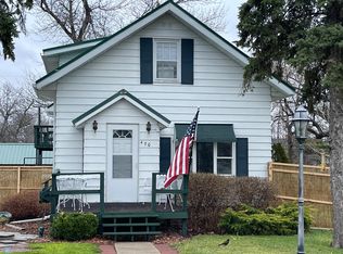 470 4th St SW, Forman, ND 58032