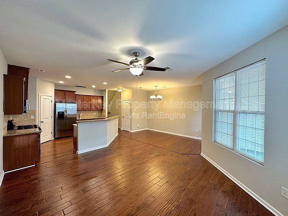2nd image of 11 Daly Ct