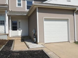 25 S Merriment Dr, Newark, DE 19702