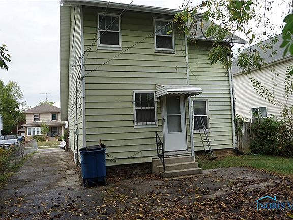 2nd image of 1417 Palmetto Ave