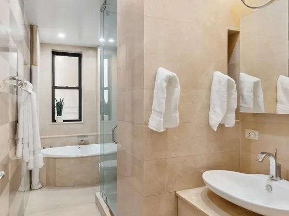 215 West 91st Street 111 image 9 of 9