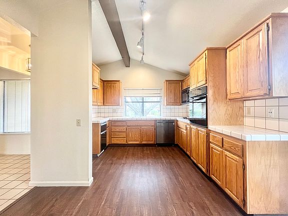 5th image of 166 Winding Canyon Ln