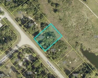 657/659 Creuset Ave S, Lehigh Acres, FL, 33974