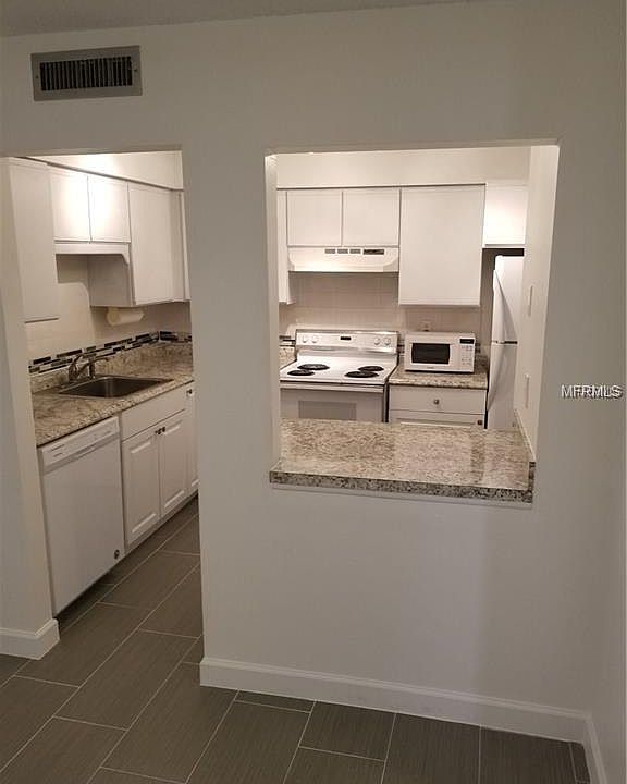 1st image of 504 Orange 16 Dr
