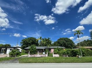 Coral Gardens, Miami, FL 33165