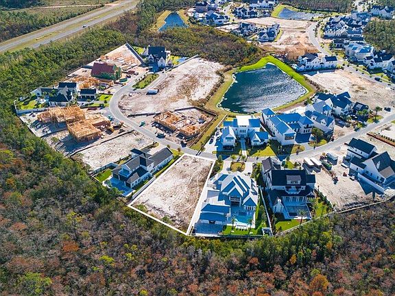 5th image of 222 Quail Hollow Ct