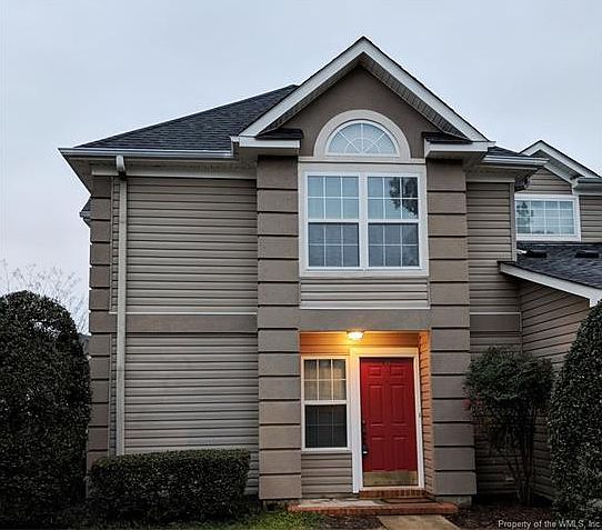 1st image of 908 Queens Way #908