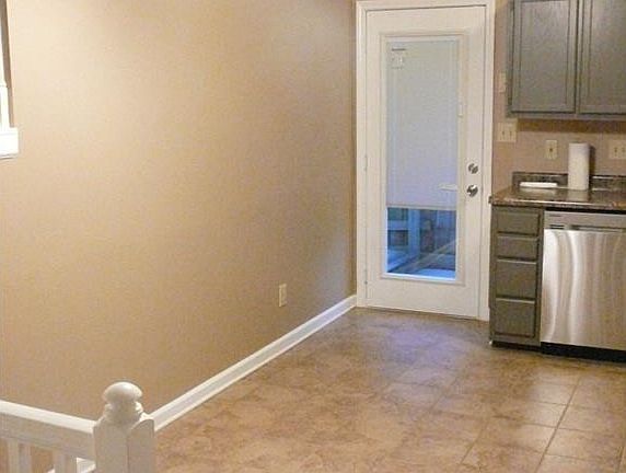 Eating area in kitchen