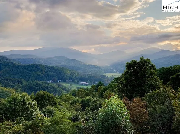 1215 Evergreen, Boone, NC 28607