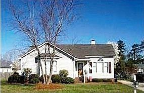 1st image of 617 Bayberry Ln