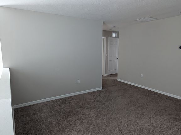 5th image of 34332 Verbena St