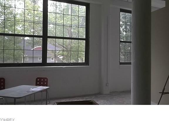 4th image of 8205 Franklin Blvd APT 11