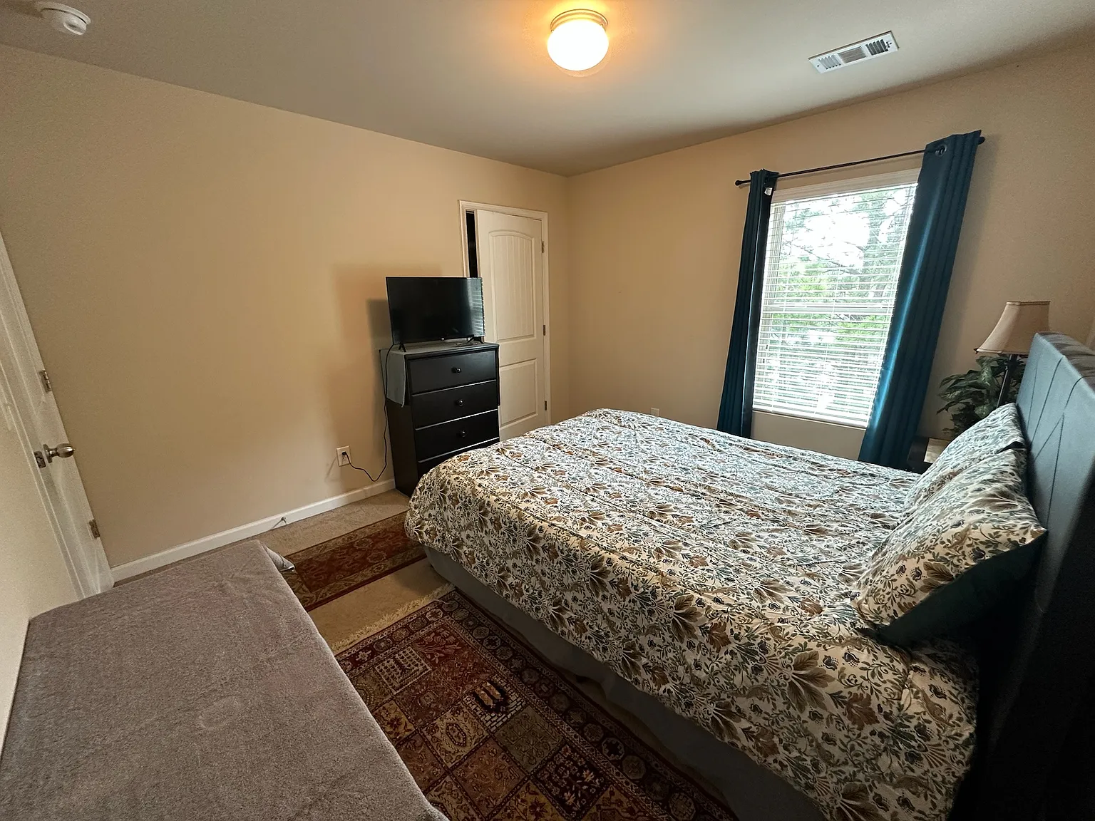 1 bed, 2634 sqft, $650 — Photo 3