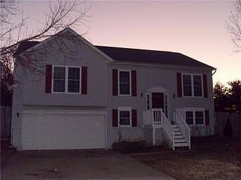 1st image of 11 Little Brook Cir