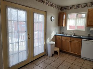 953 Walnut St APT 3, Wheatland, WY 82201