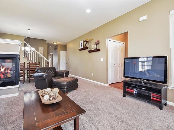5th image of 51139 Sleepy Hollow Ln