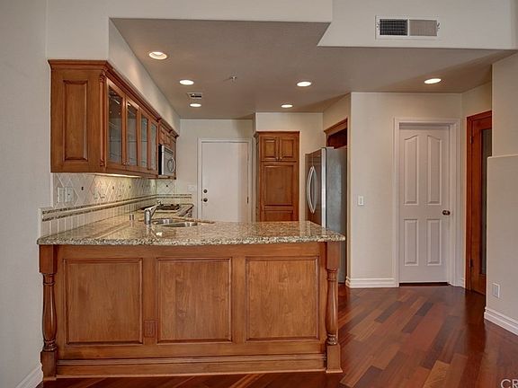 3rd image of 2402 Sunningdale Dr