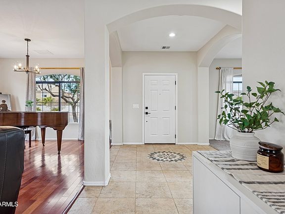 3rd image of 3543 E Calistoga Drive
