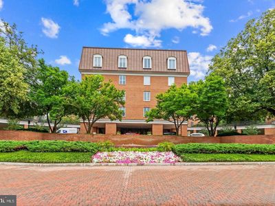 8101 Connecticut Ave APT N406, Chevy Chase, MD, 20815