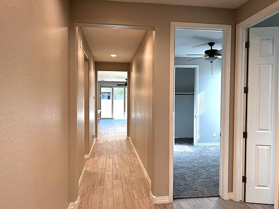 3rd image of 6768 W Discovery Dr