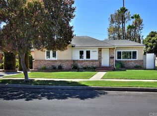 18324 Friar St, Reseda, CA 91335