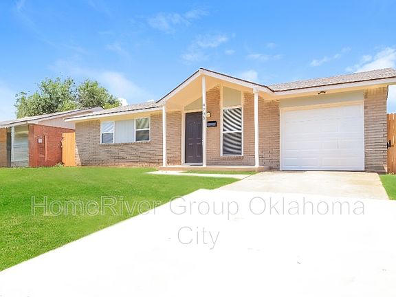 3rd image of 4705 S Dimple Dr
