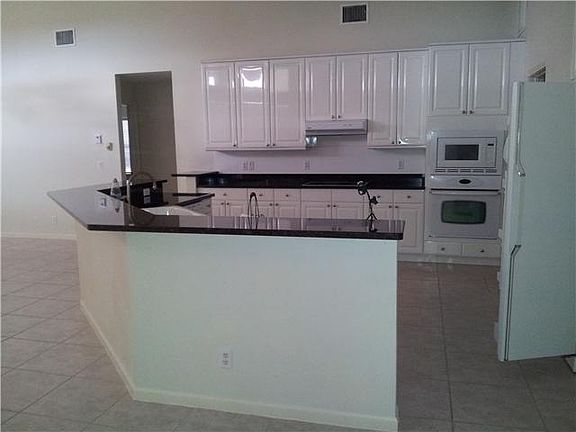 3rd image of 684 Cypress Green Cir