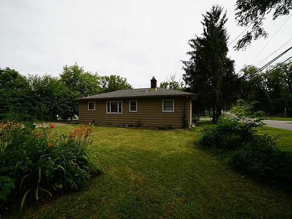 4th image of 2460 Cherry Hill Ave