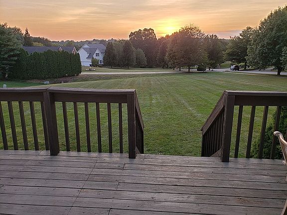5th image of 4602 S Eagleview Dr