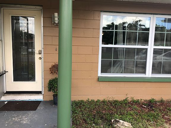 4th image of 10418 N Altman St