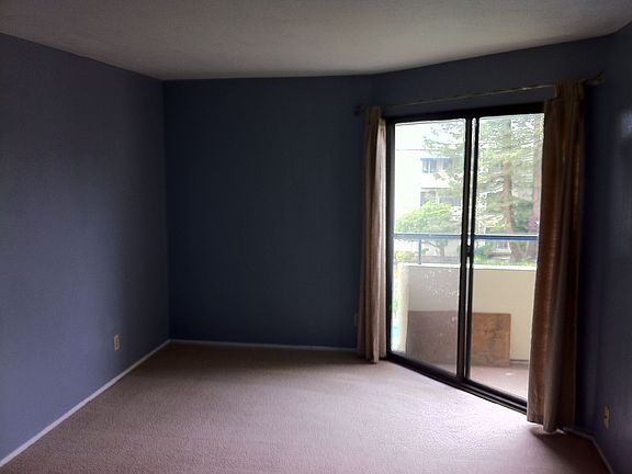 2nd image of 1551 Southgate Ave APT 252