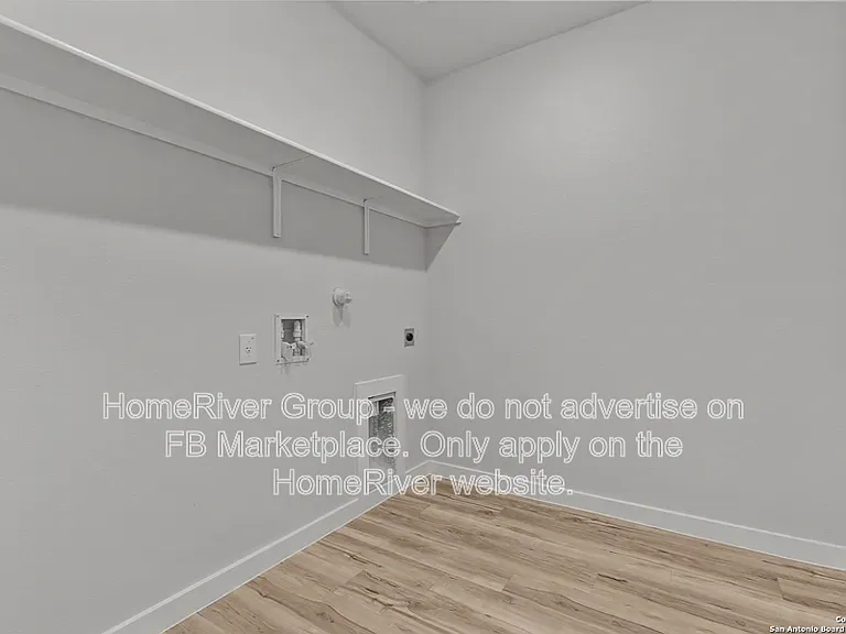 2540 Solon Ln — Photo 11