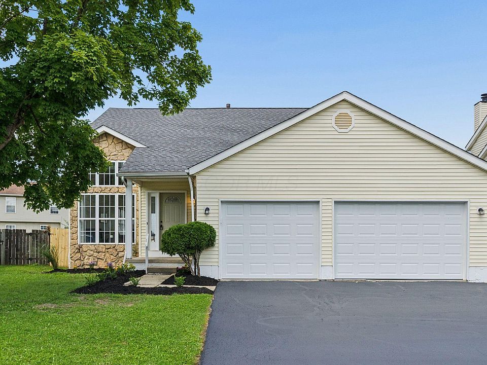 1st image of 2721 Barrows Rd
