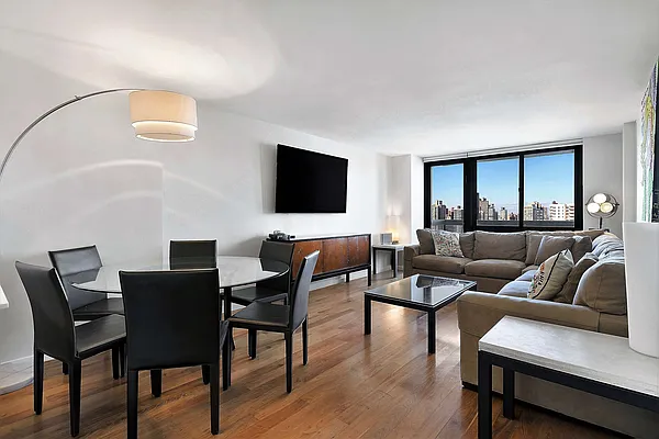 Rented by Compass | media 1