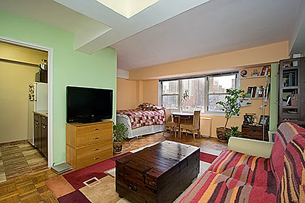 Sold by Douglas Elliman | media 3