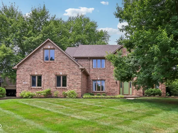 5160 Crane Ln, Carmel, IN 46033