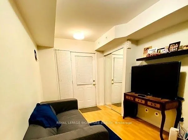 4975 Southampton Dr #180 — Photo 11