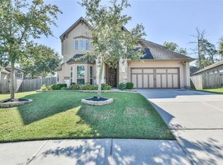 34 Chestnut Meadow Dr, Conroe, TX 77384