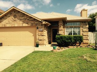 8813 Pedernales Trl, Fort Worth, TX 76118