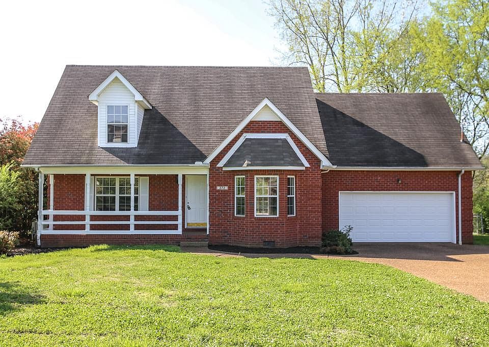 1st image of 372 Clarkston Dr