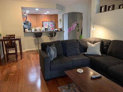 12963 Runway Rd, Playa Vista, CA, 90094
