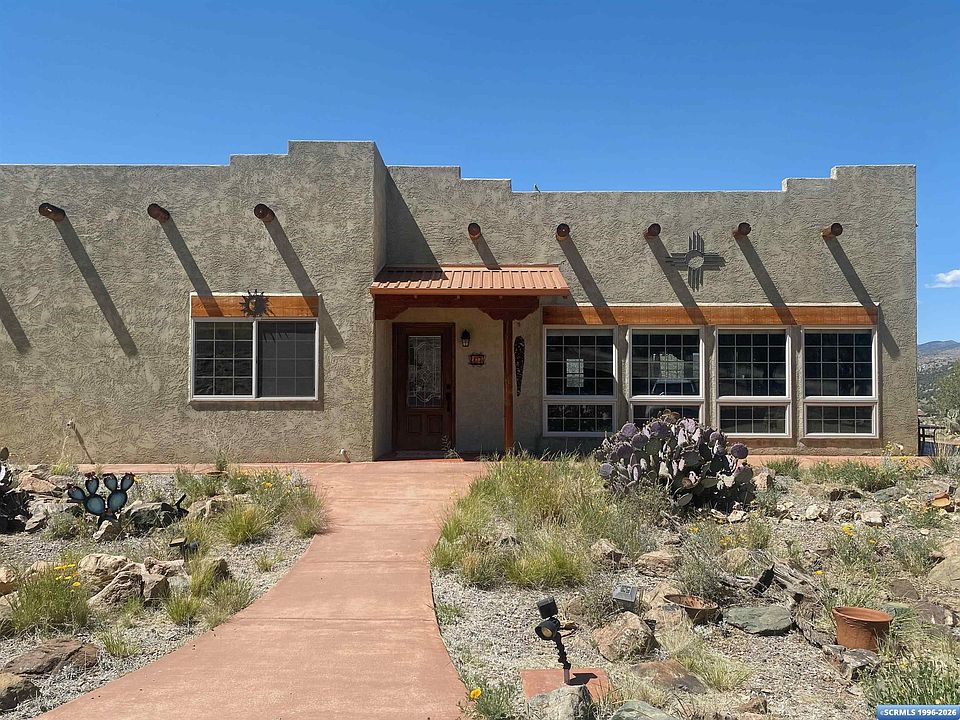 1st image of 17 Pancho Rd