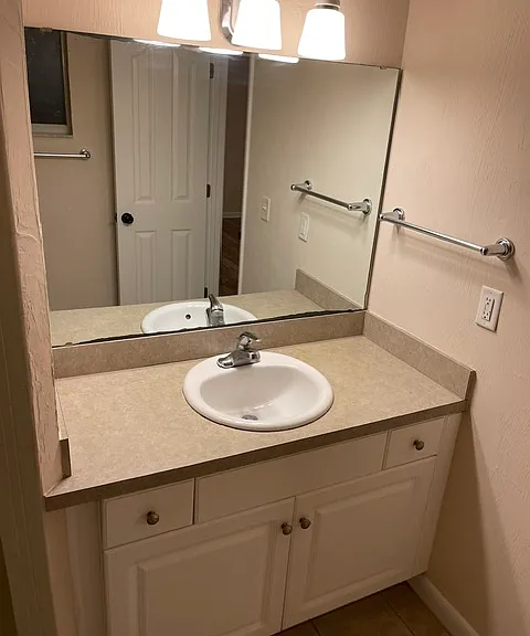 Owner vanity