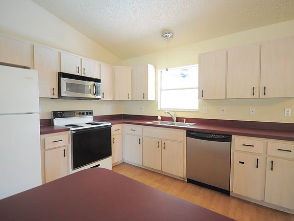 4th image of 40506 W Thrid Ave